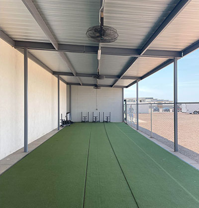 Outdoor weight room