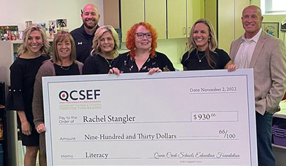 Rachel Stangler receiving her grant